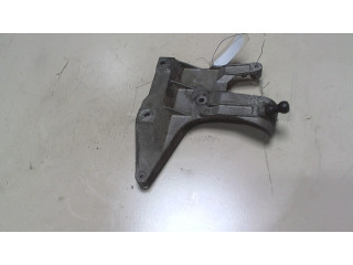 Кронштейн двигателя Audi A6 (C6) 2005-2011 