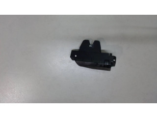 Zámek zadních dveří