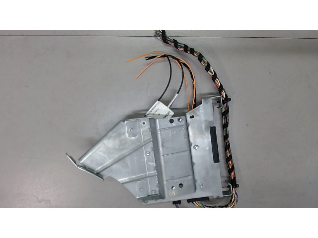 Усилитель звука Mercedes CLS C219 2004-2010