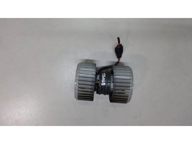 Двигатель отопителя (моторчик печки) Volkswagen Phaeton 2002-2010