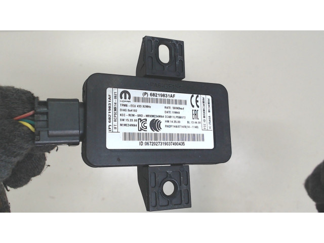 Блок контроля давления в шинах Dodge Charger 2014-