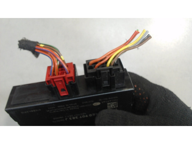 Блок управления прицепного устройства Audi Q7 2009-2015