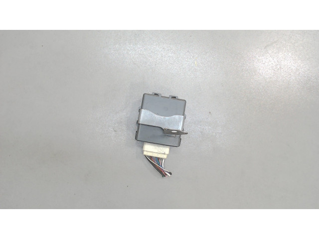 Блок управления дверьми Toyota Avensis 3 2009-2015 