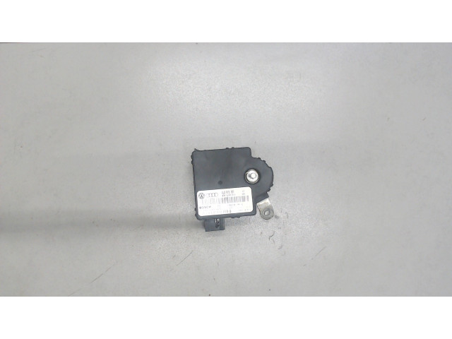 Блок управления АКБ Audi Q7 2006-2009 