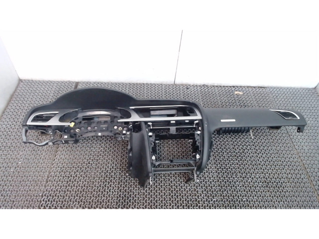 Панель передняя салона (торпедо) Audi A5 2007-2011