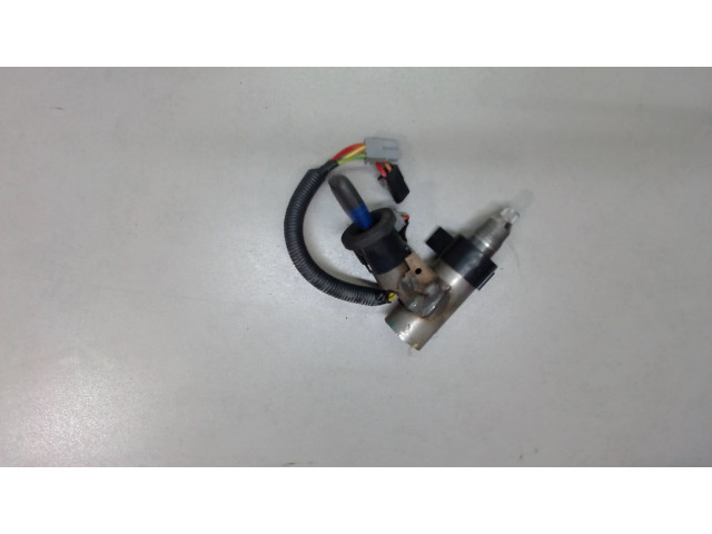 Замок зажигания Opel Vivaro 2001-2014