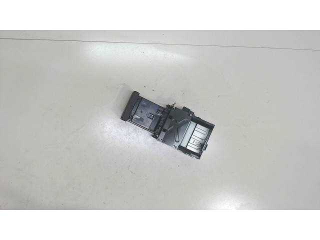 Пепельница Nissan X-Trail (T30) 2001-2006