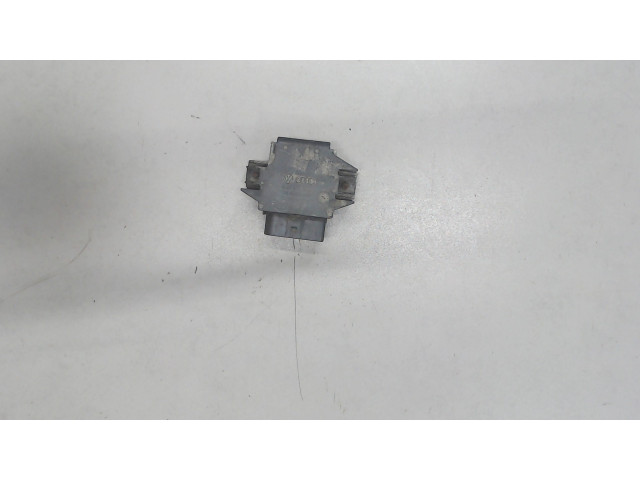 Датчик давления топлива Audi Q7 2006-2009