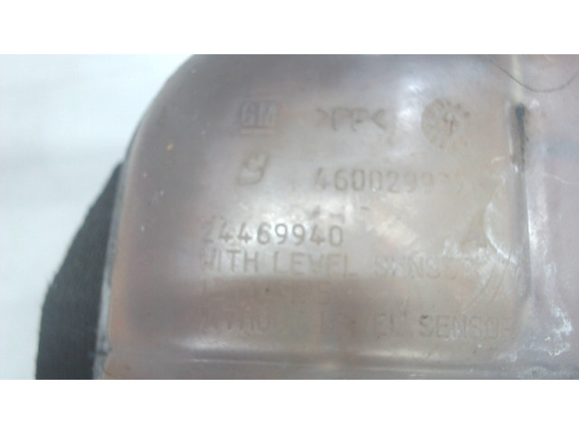 Бачок расширительный Opel Astra H 2004-2010 