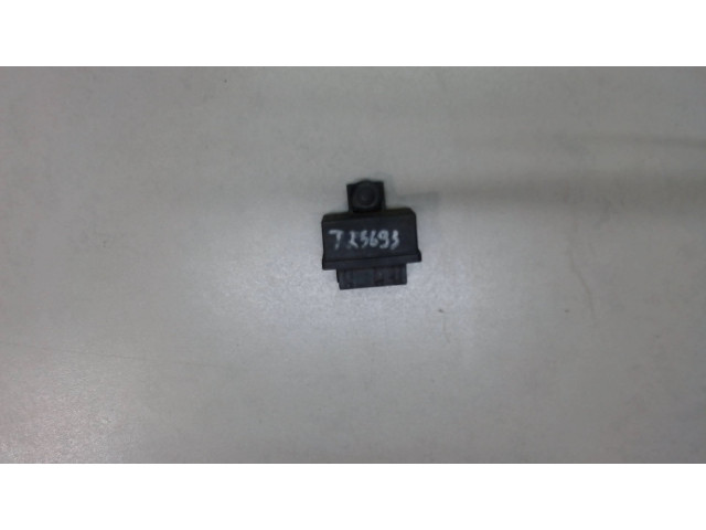 Реле бензонасоса Peugeot 307