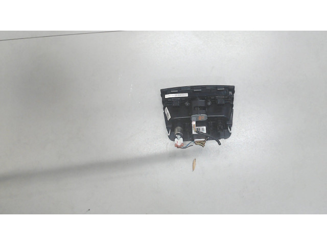 Розетка прикуривателя КИА Sorento 2009-2014 