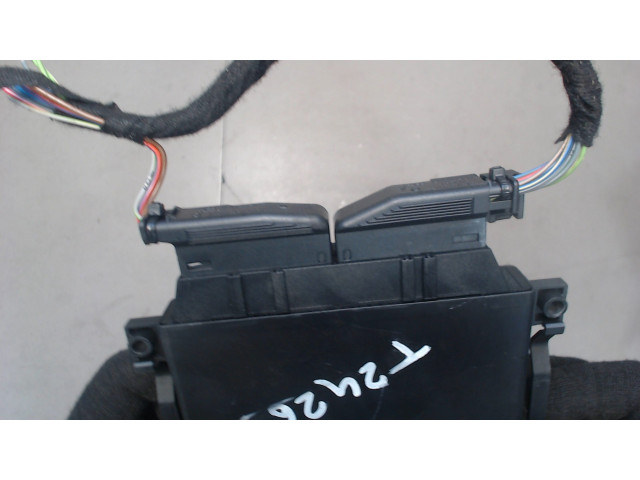 Блок управления АКБ Mercedes E W211 2002-2009