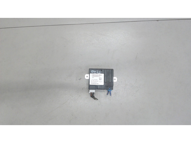 Блок управления топливным насосом Mercedes GLC X253 2015-2019