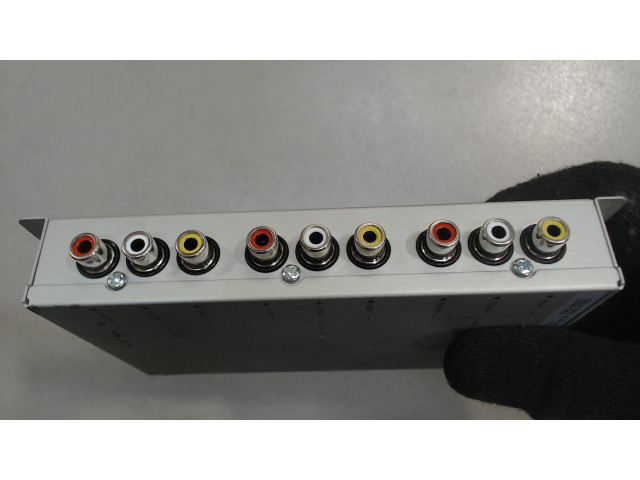 Блок коммутационный Audi Q7 2009-2015