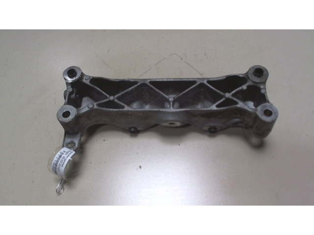 Кронштейн двигателя Peugeot 308 2007-2013