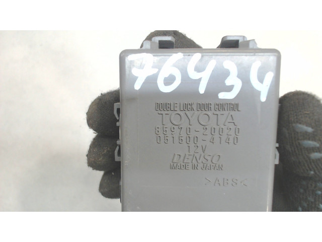 Блок управления дверьми Toyota Avensis 3 2009-2015 