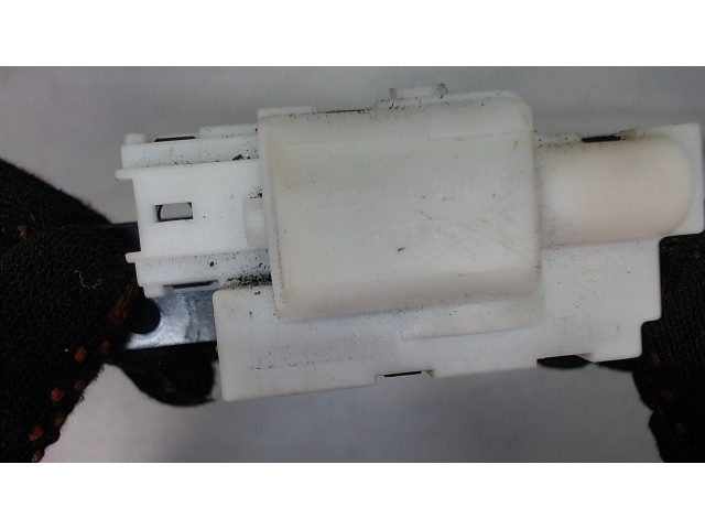 Замок багажника Renault Megane 2 2002-2009