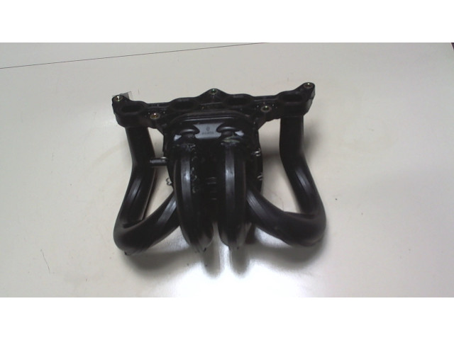 Коллектор впускной Toyota Yaris 1999-2006 