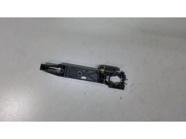 Кронштейн ручки двери Nissan Murano 2002-2008