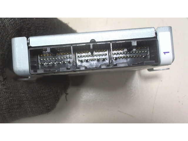 Блок управления подвеской Lexus LS460 2006-2012