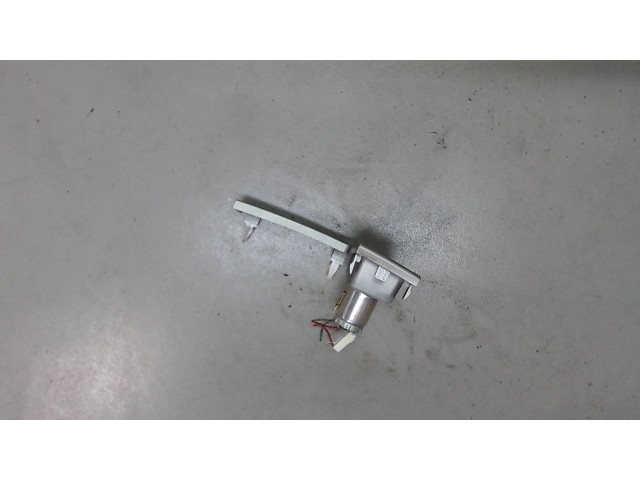 Розетка прикуривателя Toyota Camry V40 2006-2011 