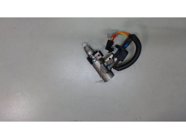 Замок зажигания Opel Vivaro 2001-2014