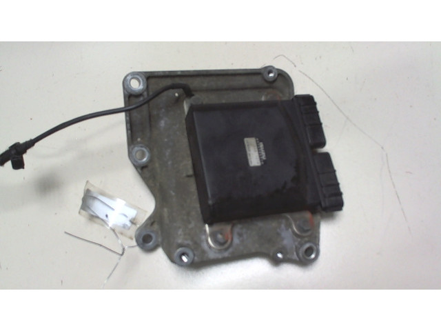 Блок управления форсунками Opel Vectra C 2002-2008