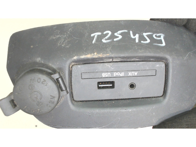 Розетка прикуривателя КИА Soul 