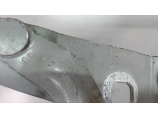 Петля капота Ford Fiesta 2008-2013