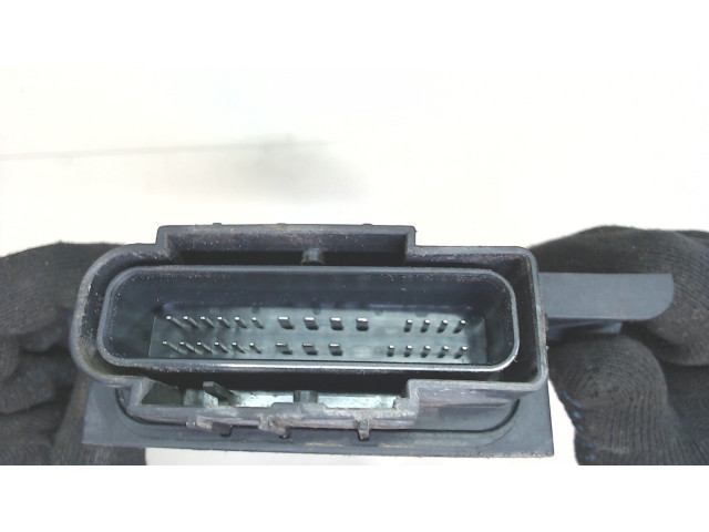 Блок управления топливным насосом Chevrolet Malibu 2015- 