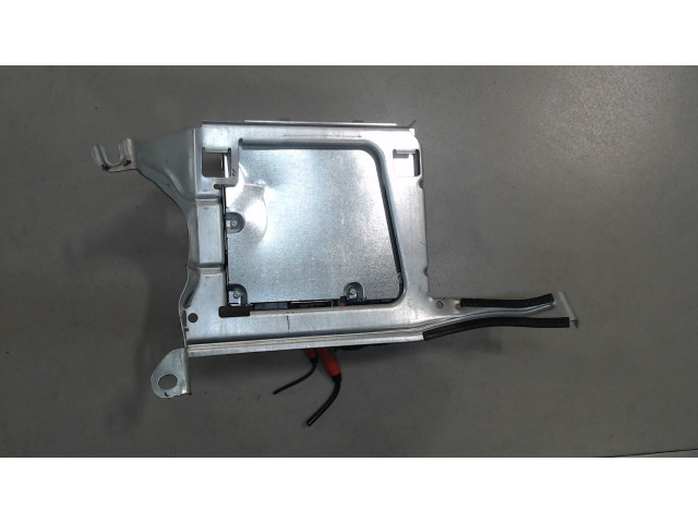 Блок управления аудио Audi Q7 2009-2015 