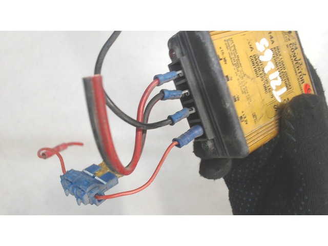 Инвертор, преобразователь напряжения Volvo FH 2002-2012