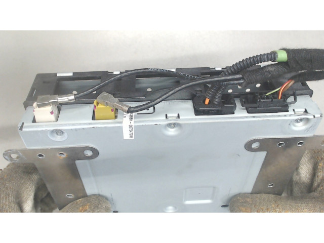 Блок мультимедиа Audi Q7 2006-2009