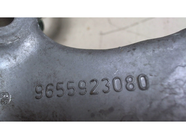 Кронштейн двигателя Peugeot 308 2007-2013