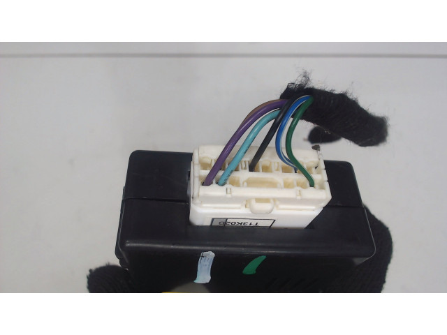 Блок управления подушками безопасности Chevrolet Captiva 2011-