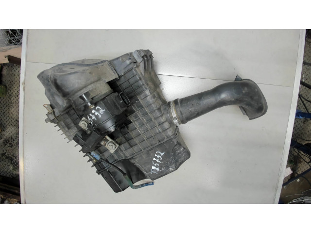 Корпус воздушного фильтра Alfa Romeo GT