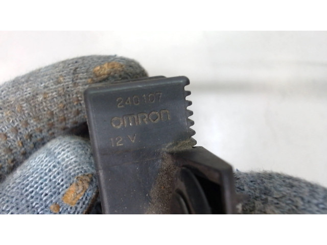 Реле бензонасоса Peugeot 307