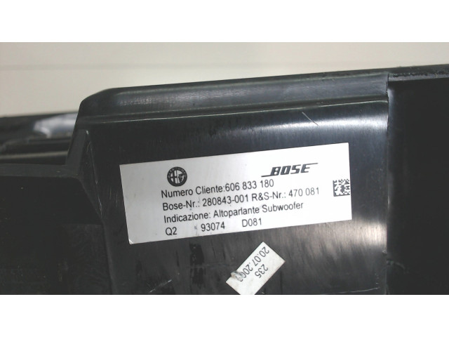 Сабвуфер Alfa Romeo GT