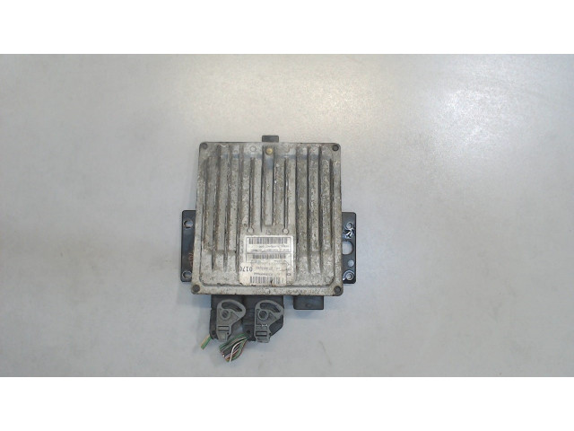 Блок управления двигателем Renault Kangoo 2008-2013
