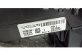 Блок предохранителей 30682981 Volvo S60