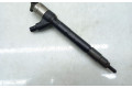 Vstřikovač 55570012, 55570012 Opel Zafira B B16DTH