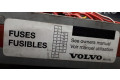 Блок предохранителей  9162316   Volvo S80    