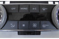 Блок управления климат-контролем A2049002103   Mercedes-Benz GLK (X204)
