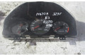 Панель приборов    Mazda 323 F       