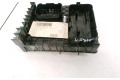 Блок предохранителей  1K0937821, 1K0937820   Volkswagen Touran I    