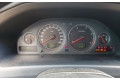 Панель приборов 30746102   Volvo V70       