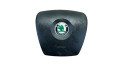 Подушка безопасности водителя 61774050d Skoda Octavia Mk2 (1Z)