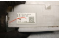 Pojistková skříňka Řídící jednotka BSM 8273060180 Toyota Land Cruiser (J200) 2015