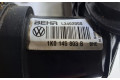 Интеркулер  1K0145803B, L3402000   Volkswagen Jetta V 