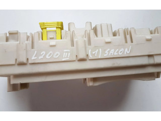 Блок предохранителей 8565A370, 04685H27 Mitsubishi L200